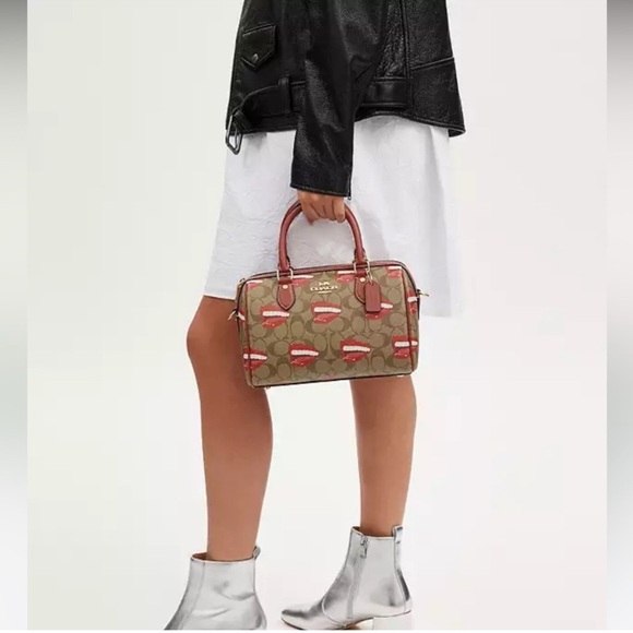 🎉SALE🎉Coach X Tom Wesselmann Rowan Satchel In Signature Canvas NWT - Picture 5 of 8